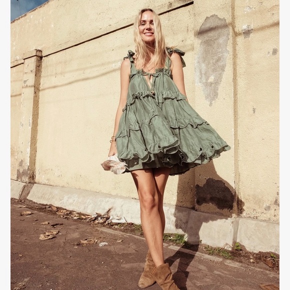 innika choo frill dress